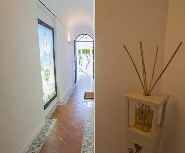 Carthusia * קאפרי