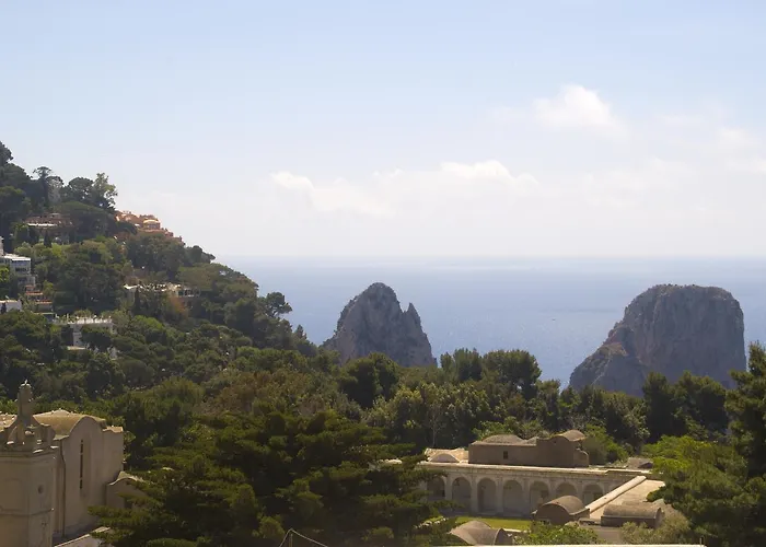 Carthusia Appartement Capri